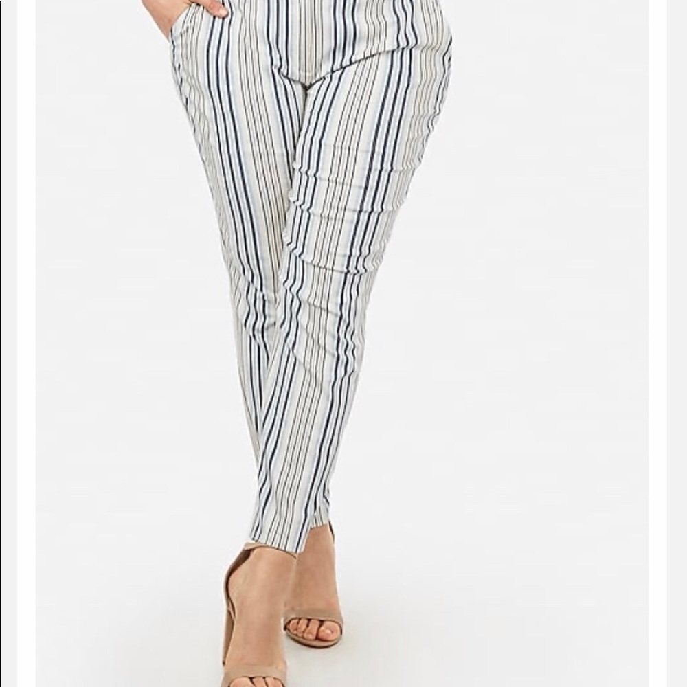 🔥NWT EXPRESS COLUMNIST ANKLE PANT🔥 - Picture 3 of 7